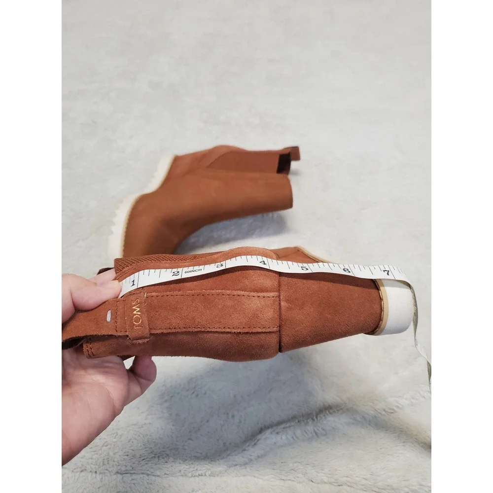 Toms pre loved